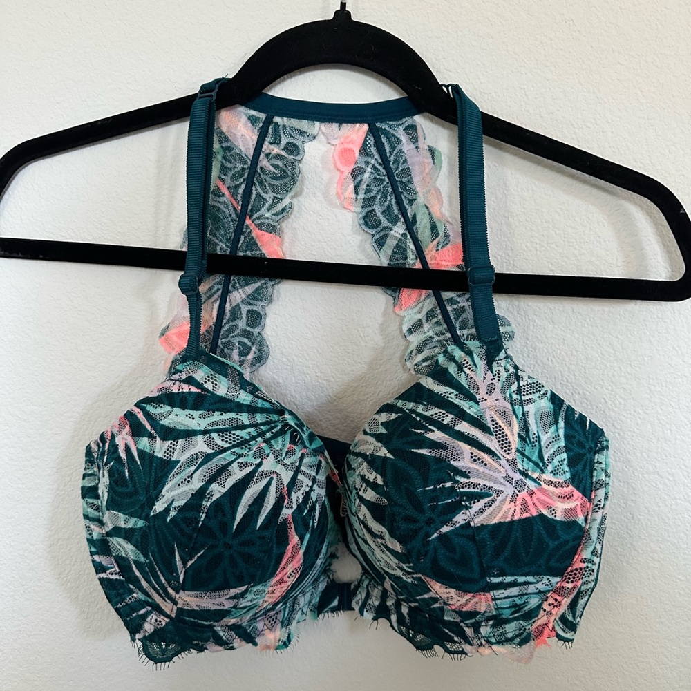 Women’s Victoria’s Secret Pink Bra